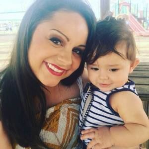 Meet your Posher, Adrienne